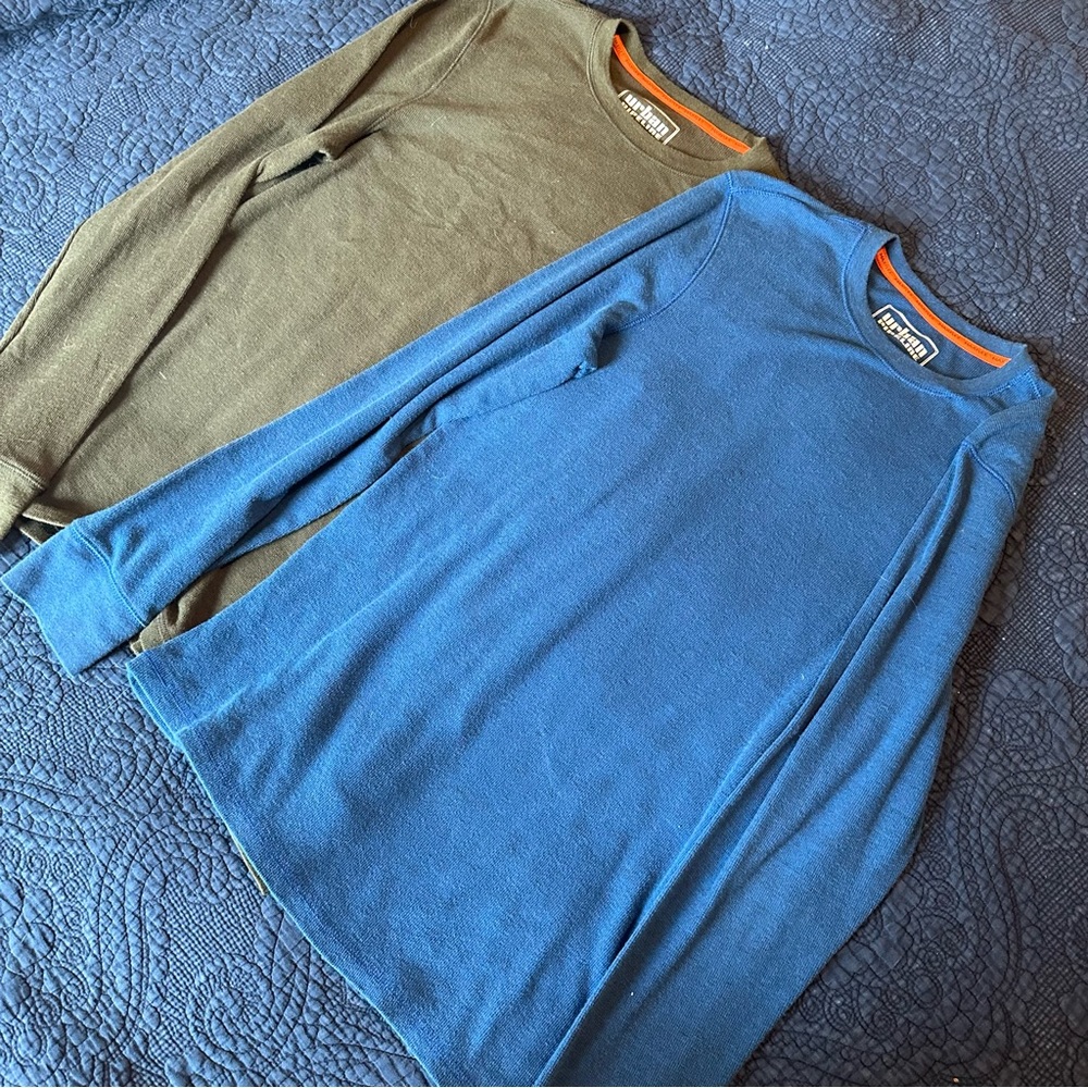 3 Listings for 15$! Mens Thermal Tops